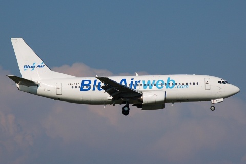 YR-BAF - 737-322 - Blue Air - FCO - 10-06-2008