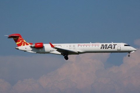 Z3-AAG - CRJ-900 - Macedonian Airlines - FCO - 10-06-2008