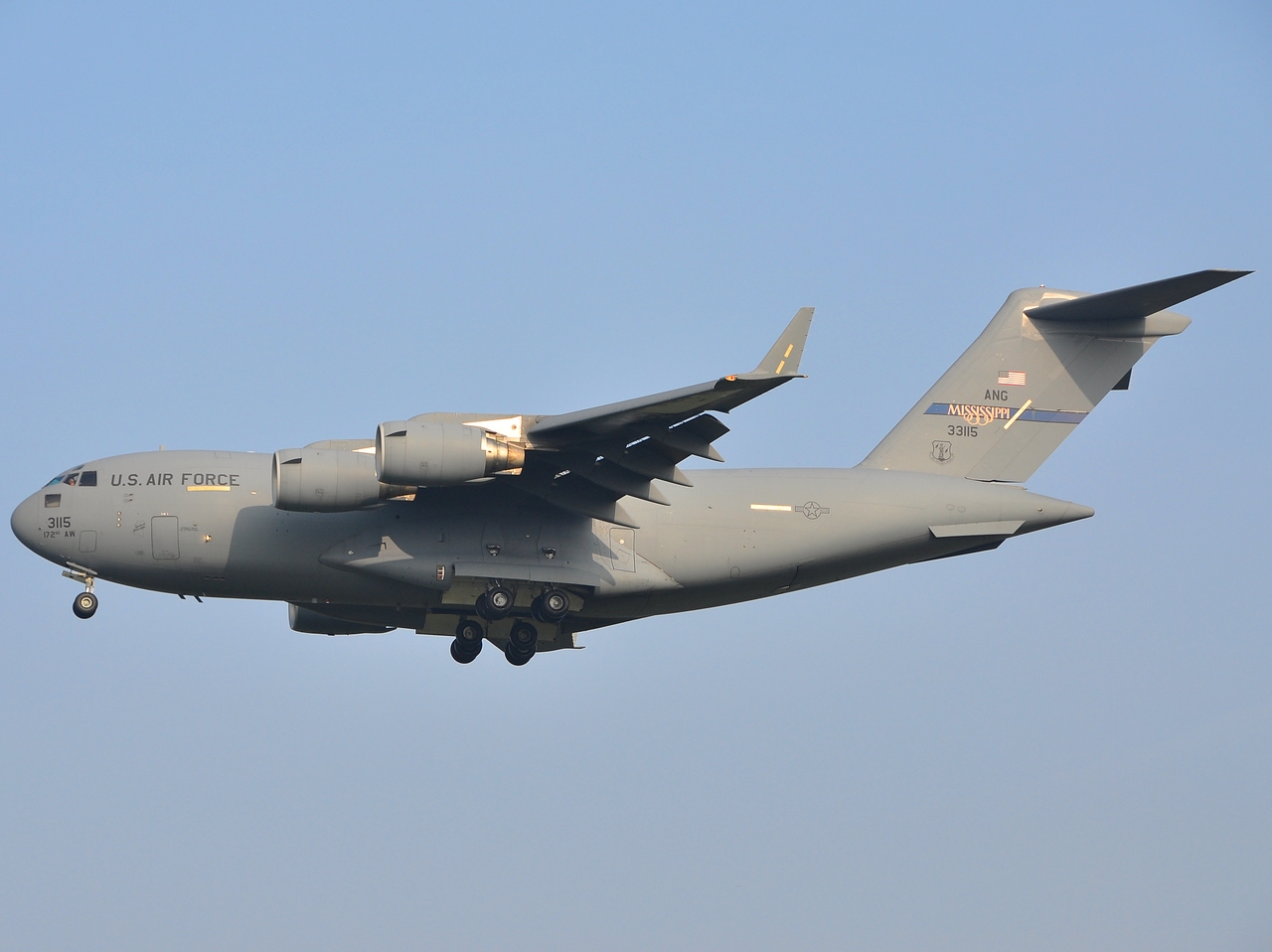 03-3115 - C-17A Globemaster III - United States Air Force - HHN - 04-04-2009