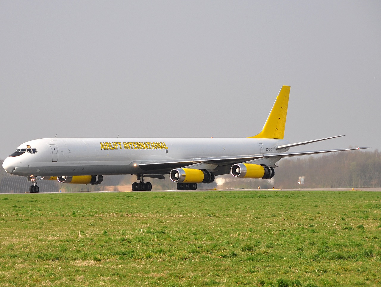 9G-RAC - DC-8-63PF - Airlift International - LGG - 05-04-2009