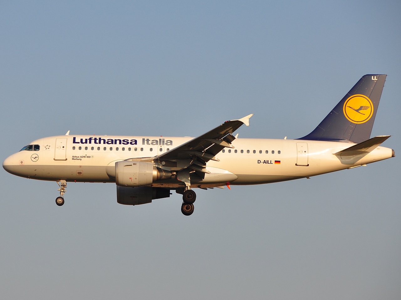 D-AILL - A319-114 - Lufthansa Italia - BRU - 02-04-2009