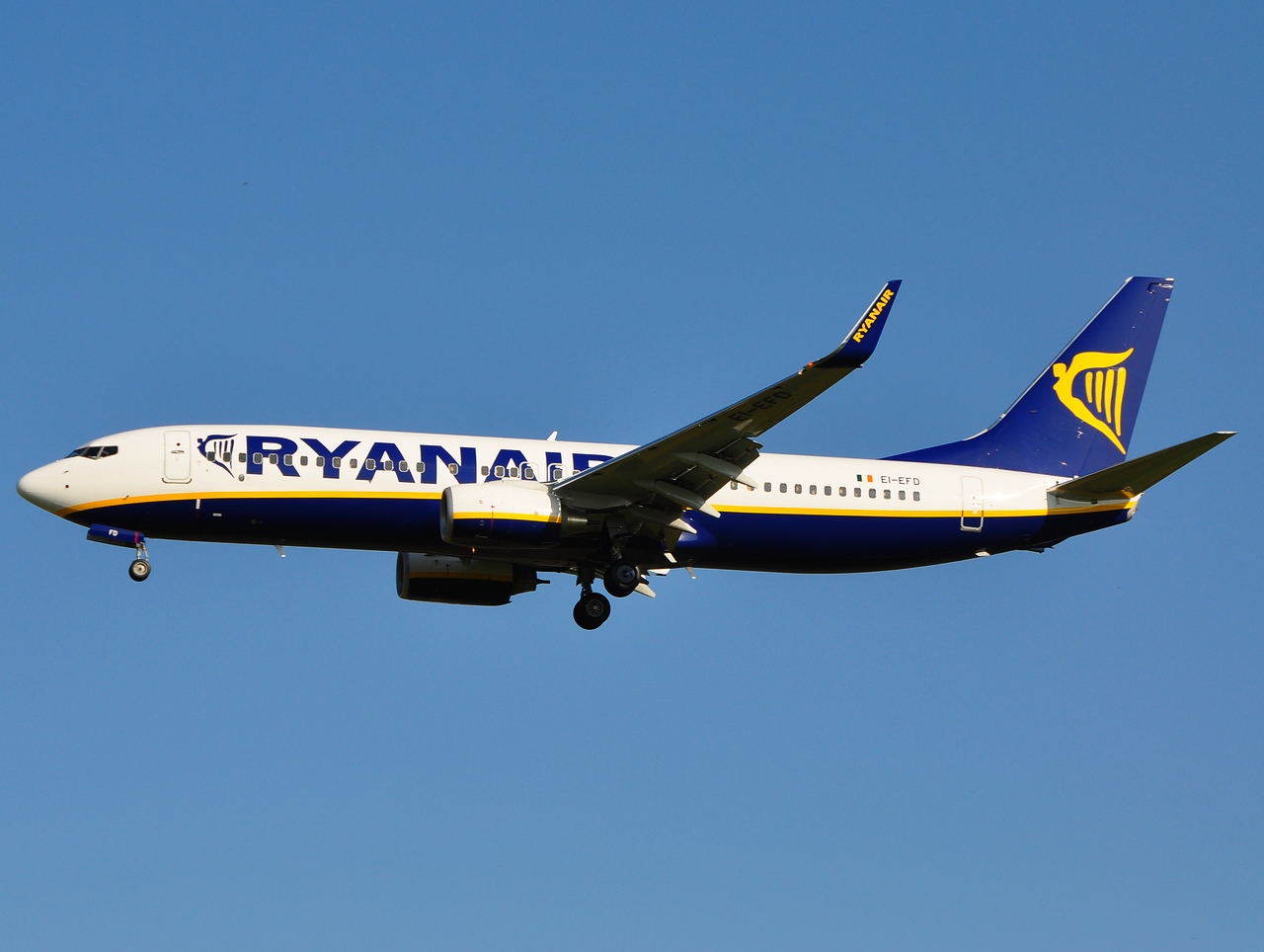 EI-EFD - 737-8AS(WL) - Ryanair - HHN - 16-07-2009