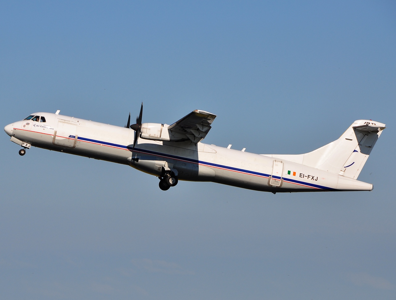 EI-FXJ - ATR 72-202 - Air Contractors - AMS - 23-06-2009