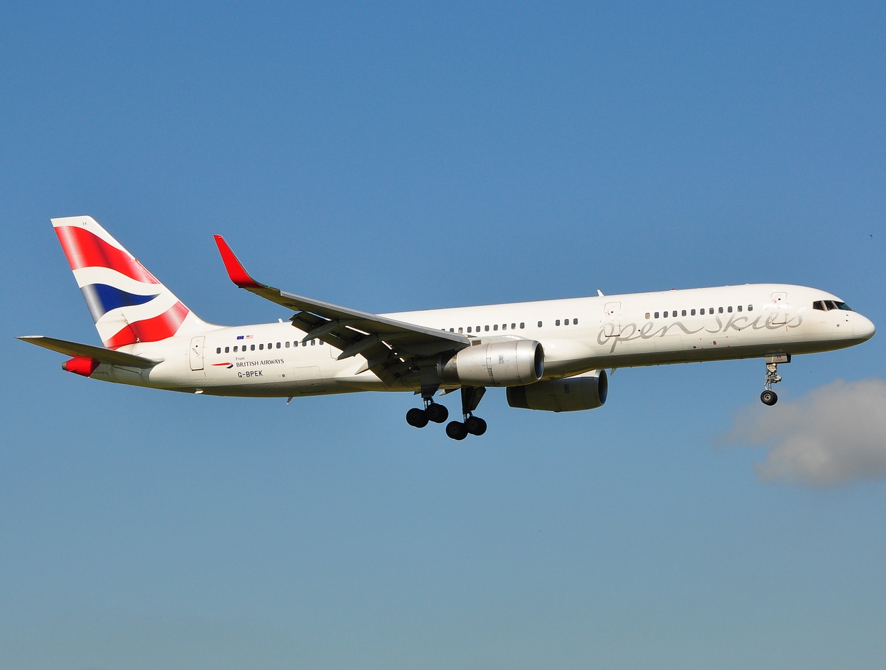 G-BPEK - 757-236(WL) - Open Skies - AMS - 23-06-2009