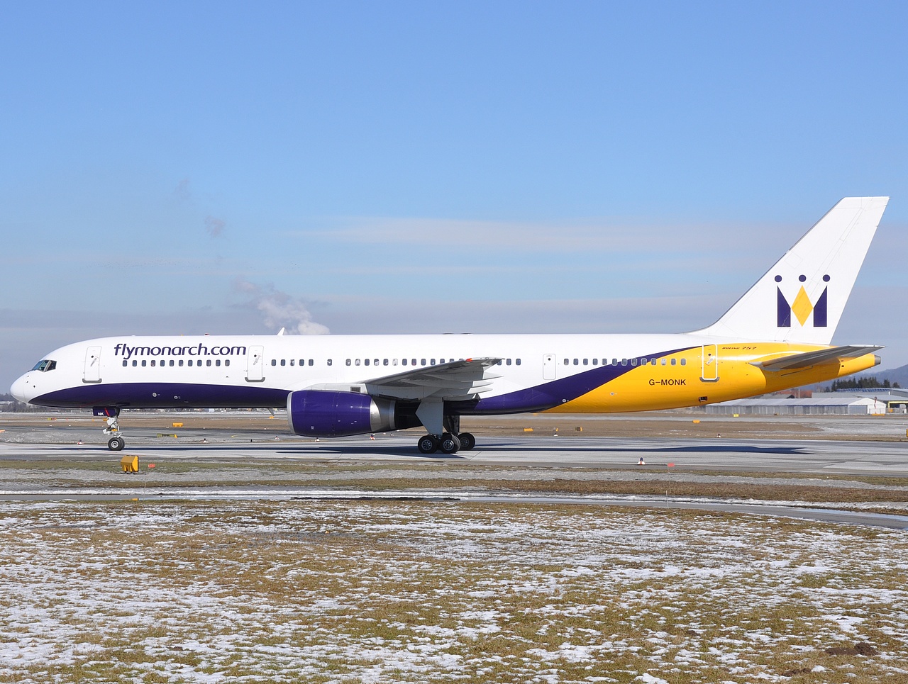 G-MONK - 757-2T7 - Monarch Airlines - SZG - 28-02-2009