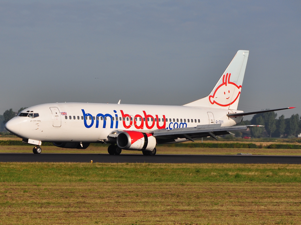 G-TOYI - 737-3Q8 - bmiBaby - AMS - 18-08-2009