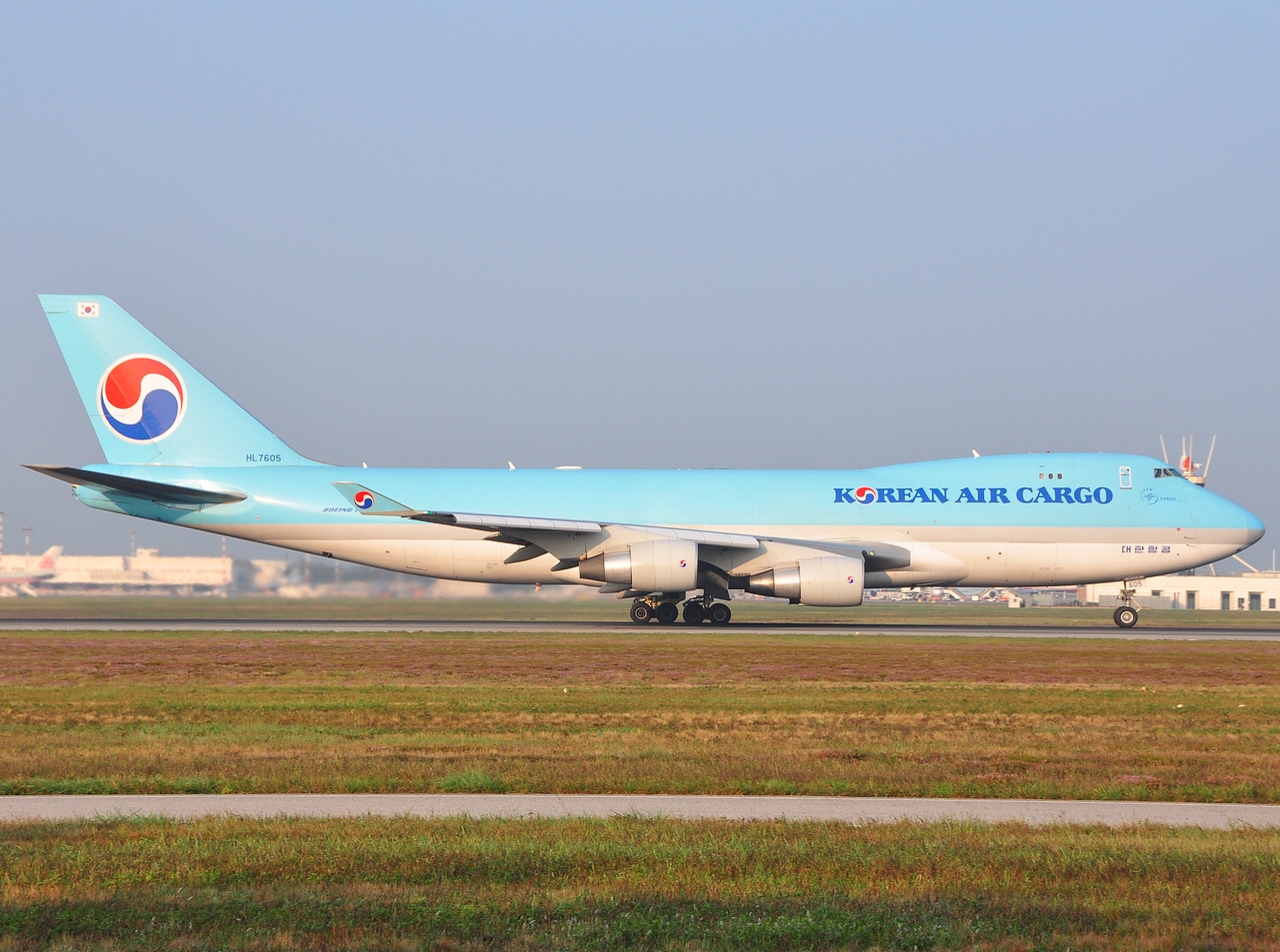 HL7605 - 747-4B5F(ER) - Korean Air Lines - MXP - 23-09-2009