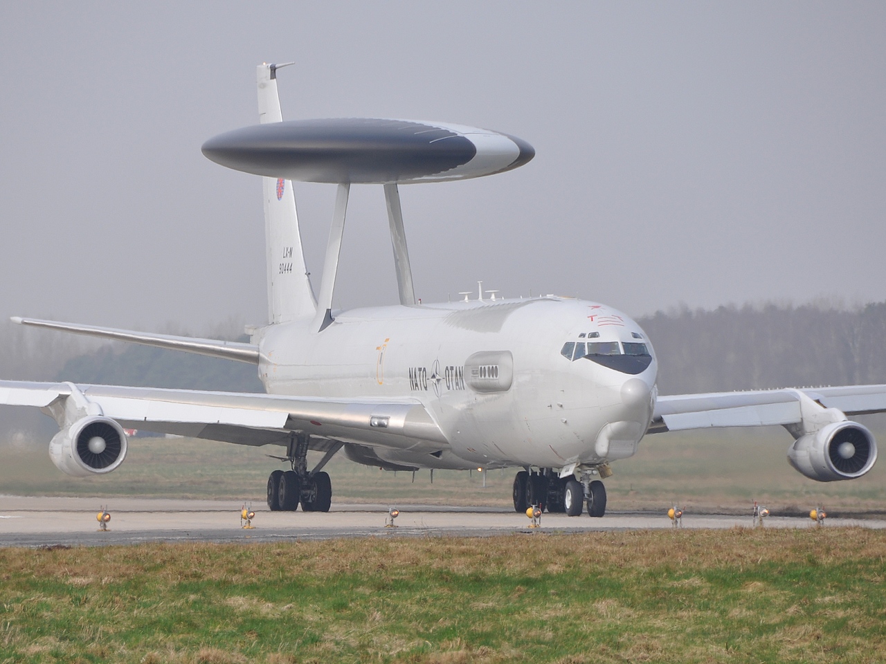 LX-N90444 - E-3A Sentry - NATO _ North Atlantic Treaty Organization - GKE - 17-03-2009b