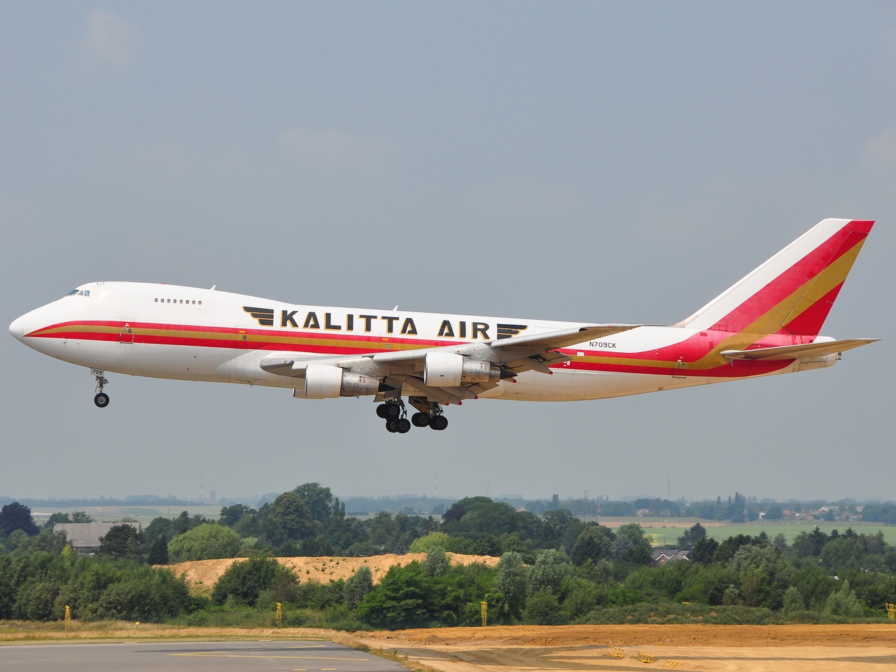 N709CK - 747-132 - Kalitta Air - LGG - 04-07-2009