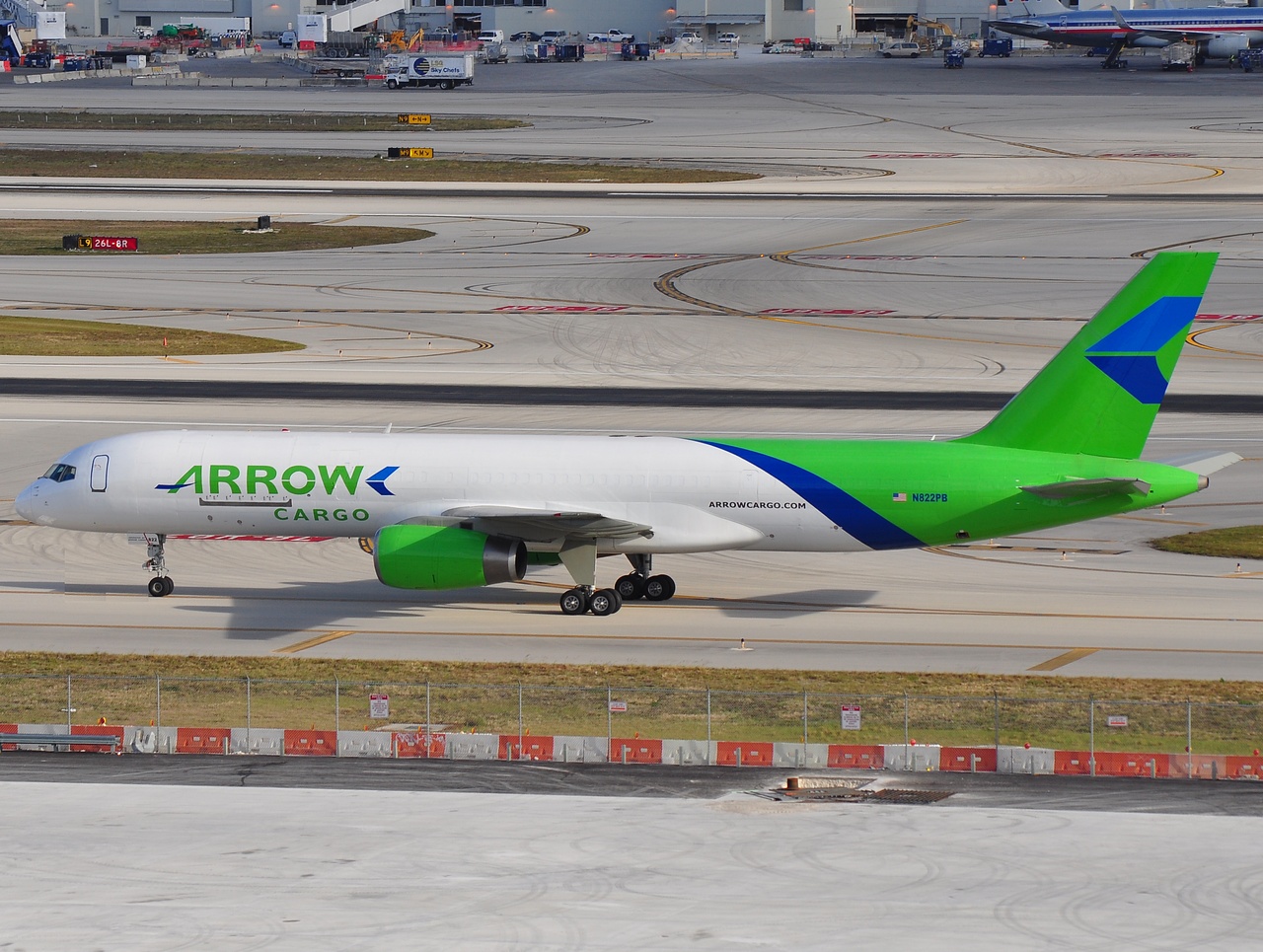 N822PB - 757-28A - Arrow Air - MIA - 15-05-2009