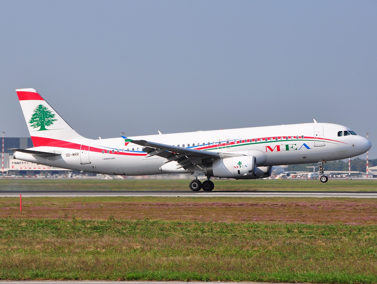 OD-MRR - A320-232 - MEA _ Middle East Airlines - MXP - 23-09-2009