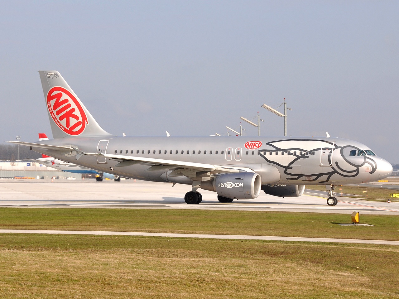 OE-LEK - A319-112 - Niki - SZG - 21-03-2009