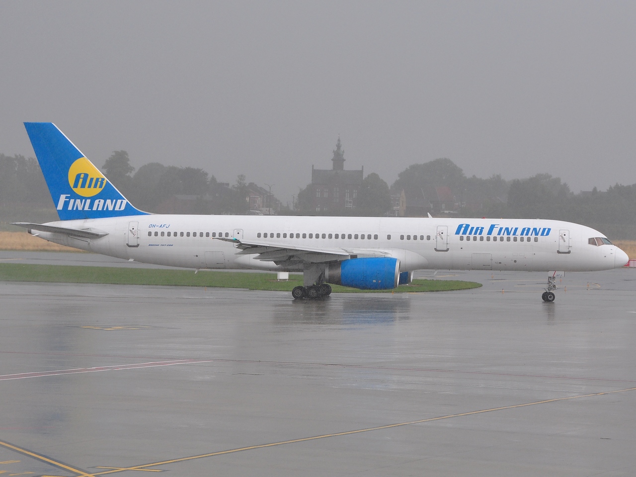 OH-AFJ - 757-28A - Air Finland - CRL - 23-07-2009