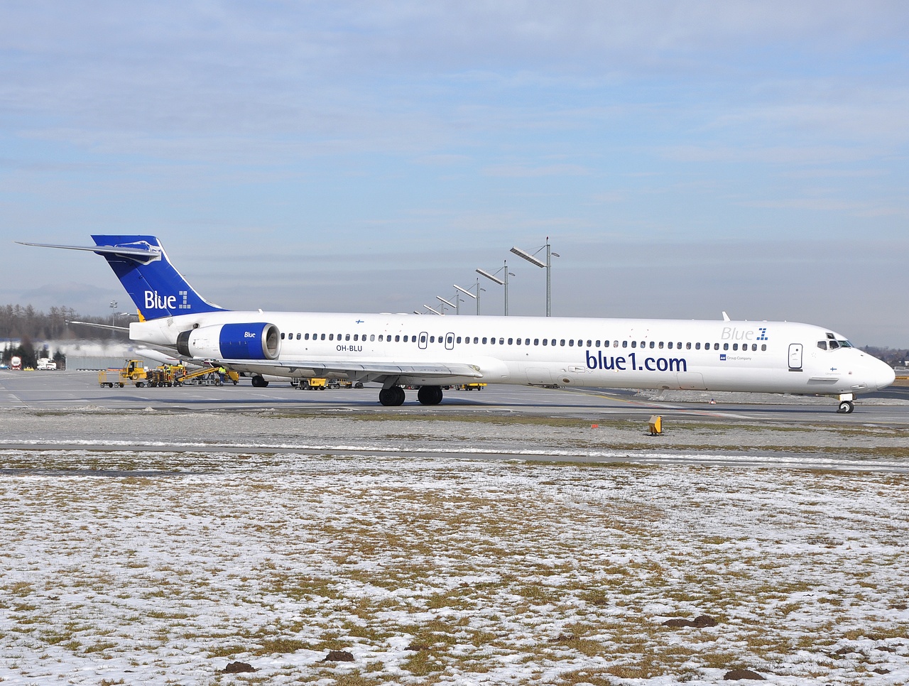OH-BLU - MD-90-30 - Blue 1 - SZG - 28-02-2009