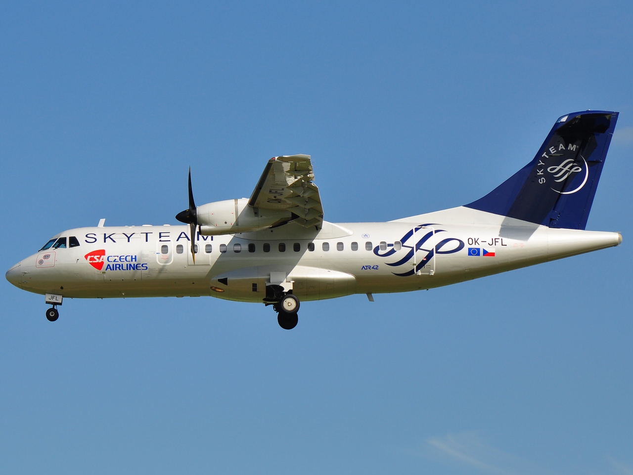 OK-JFL - ATR 42-500 - CSA Czech Airlines - PRG - 09-06-2009