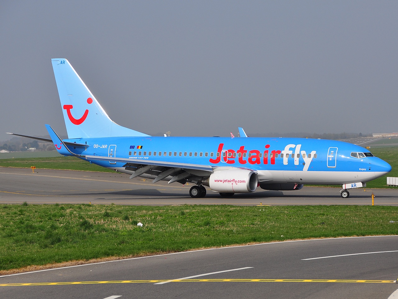 OO-JAR - 737-7K5(WL) - JetairFly - LGG - 05-04-2009