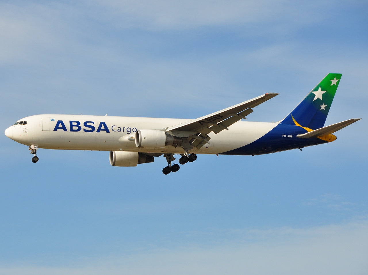 PR-ABB - 767-316F(ER) - ABSA Cargo - MIA - 18-05-2009