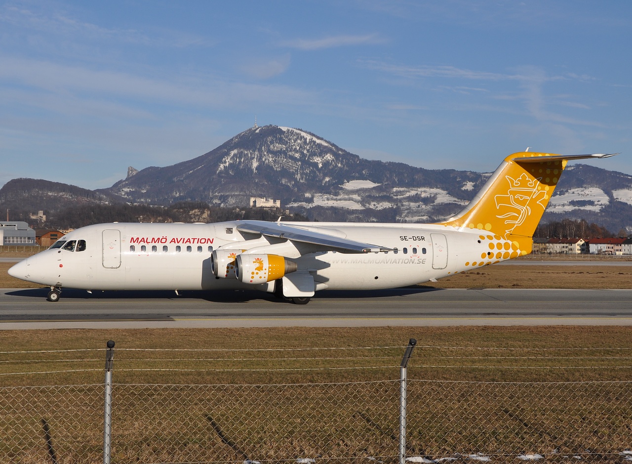 SE-DSR - RJ100 - Malmo Aviation - SZG - 28-02-2009