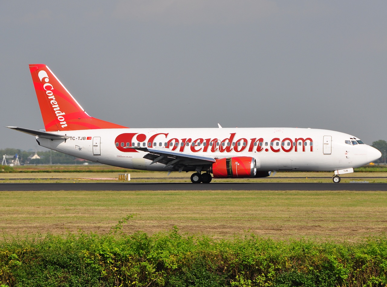 TC-TJB - 737-3Q8 - Corendon Airlines - AMS - 18-08-2009