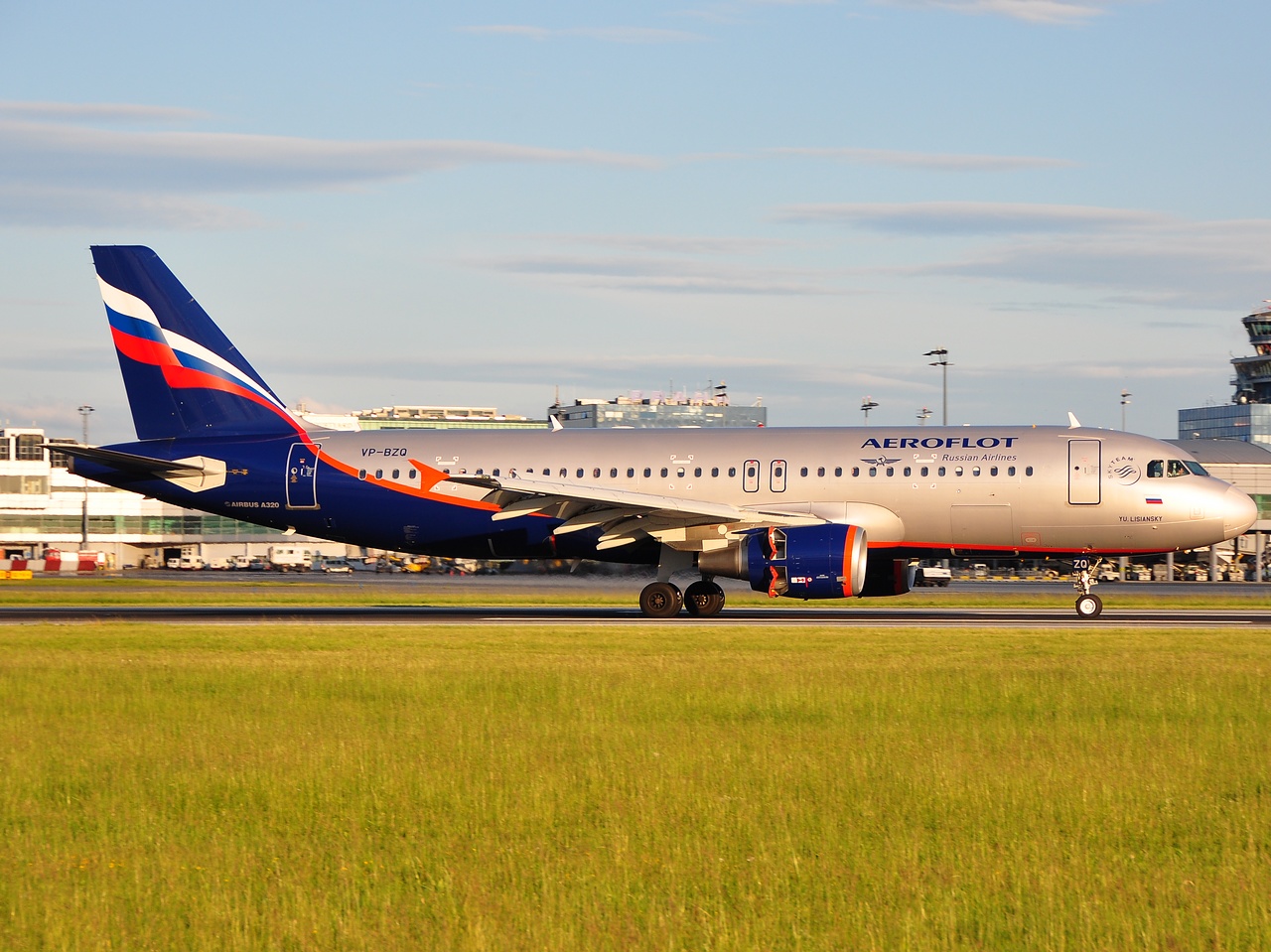 VP-BZQ - A320-214 - Aeroflot _ Russian Airlines - PRG - 09-06-2009