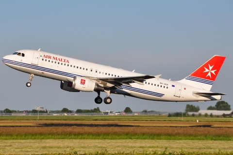 9H-AEK - A320-211 - Air Malta - AMS - 23-06-2009