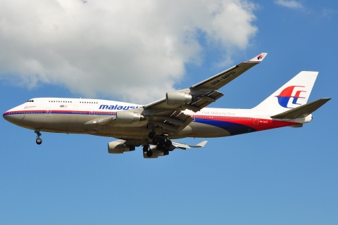9M-MPD - 747-4H6 - Malaysia Airlines - AMS - 23-06-2009