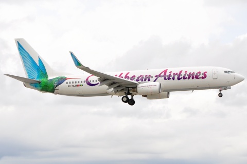 9Y-SLU - 737-83N(WL) - Caribbean Airlines - MIA - 18-05-2009