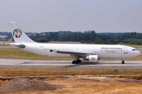 A6-MXA - A300-622R - Maximus Air Cargo - LGG - 04-07-2009