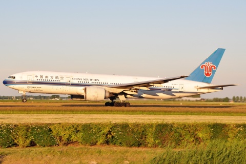 B-2057 - 777-21B(ER) - China Southern Airlines - AMS - 23-06-2009b