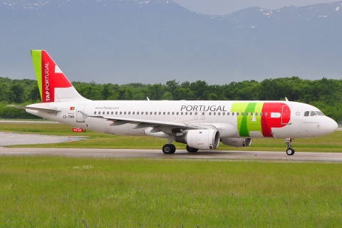 CS-TNB - A320-231 - TAP _ Air Portugal - GVA - 12-05-2009