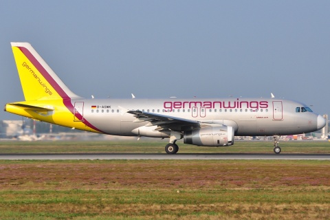 D-AGWK - A319-111 - Germanwings - MXP - 23-09-2009