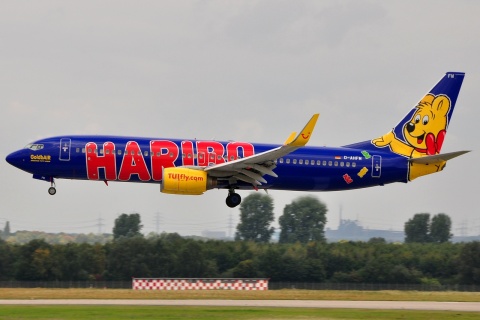 D-AHFM - 737-8K5(WL) - TUIfly - DUS - 06-09-2009