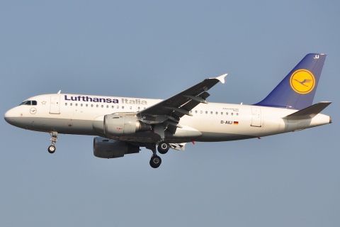 D-AILI - A319-114 - Lufthansa Italia - MXP - 22-09-2009