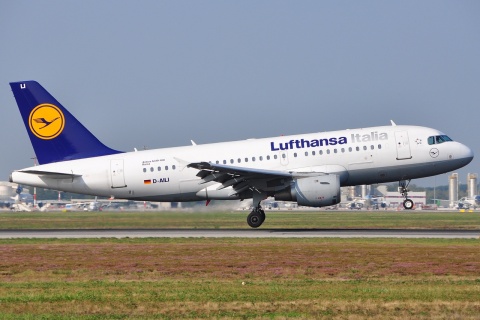 D-AILI - A319-114 - Lufthansa Italia - MXP - 23-09-2009