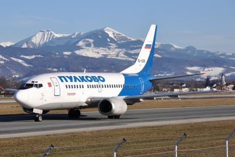EI-CDD - 737-548 - Pulkovo Aviation - SZG - 28-02-2009b