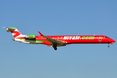 EI-DUM - CRJ-900ER - Myair - AMS - 23-06-2009