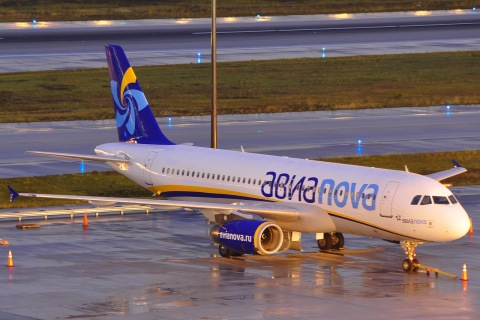 EI-EEI - A320-232 - Avianova - MIA - 19-05-2009