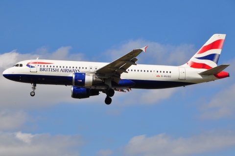 G-BUSG - A320-211 - British Airways - LHR - 27-08-2009