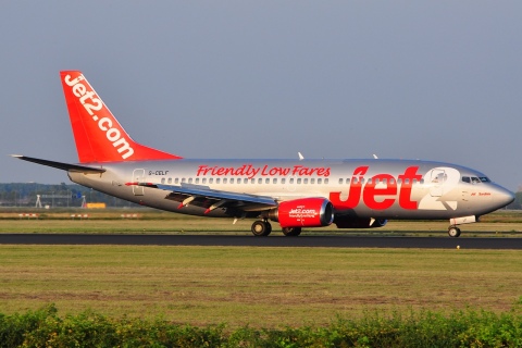 G-CELF - 737-377 - Jet2 - AMS - 18-08-2009