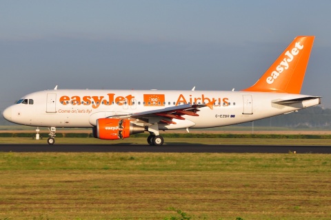 G-EZBR - A319-111 - easyJet - AMS - 18-08-2009