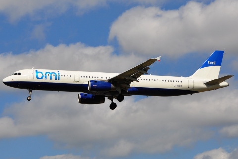 G-MEDG - A321-231 - bmi British Midland - LHR - 27-08-2009