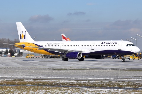 G-OZBM - A321-231 - Monarch Airlines - SZG - 28-02-2009