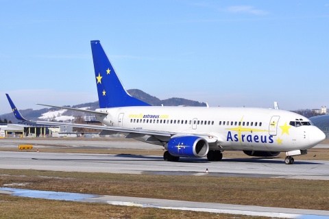 G-STRF - 737-76N(WL) - Astraeus Airlines - SZG - 28-02-2009