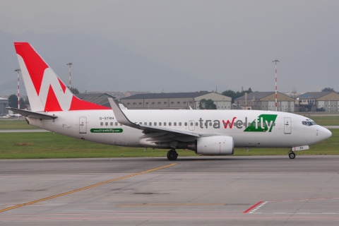 G-STRH - 737-76N(WL) - TrawelFly - BGY - 23-09-2009