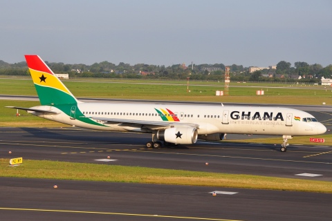 G-STRZ - 757-258 - Ghana International - DUS - 06-09-2009