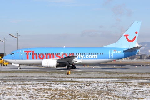 G-THOP - 737-3U3 - Thomson Airways - SZG - 28-02-2009