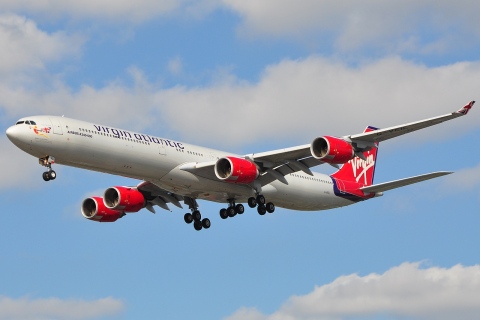 G-VEIL - A340-642 - Virgin Atlantic Airways - LHR - 27-08-2009b
