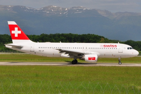 HB-IJF - A320-214 - Swiss - GVA - 12-05-2009