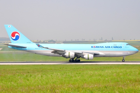 HL7603 - 747-4B5F(ER) - Korean Air Lines - VIE - 24-04-2009