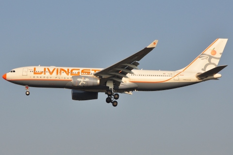 I-LIVN - A330-243 - Livingston - MXP - 22-09-2009